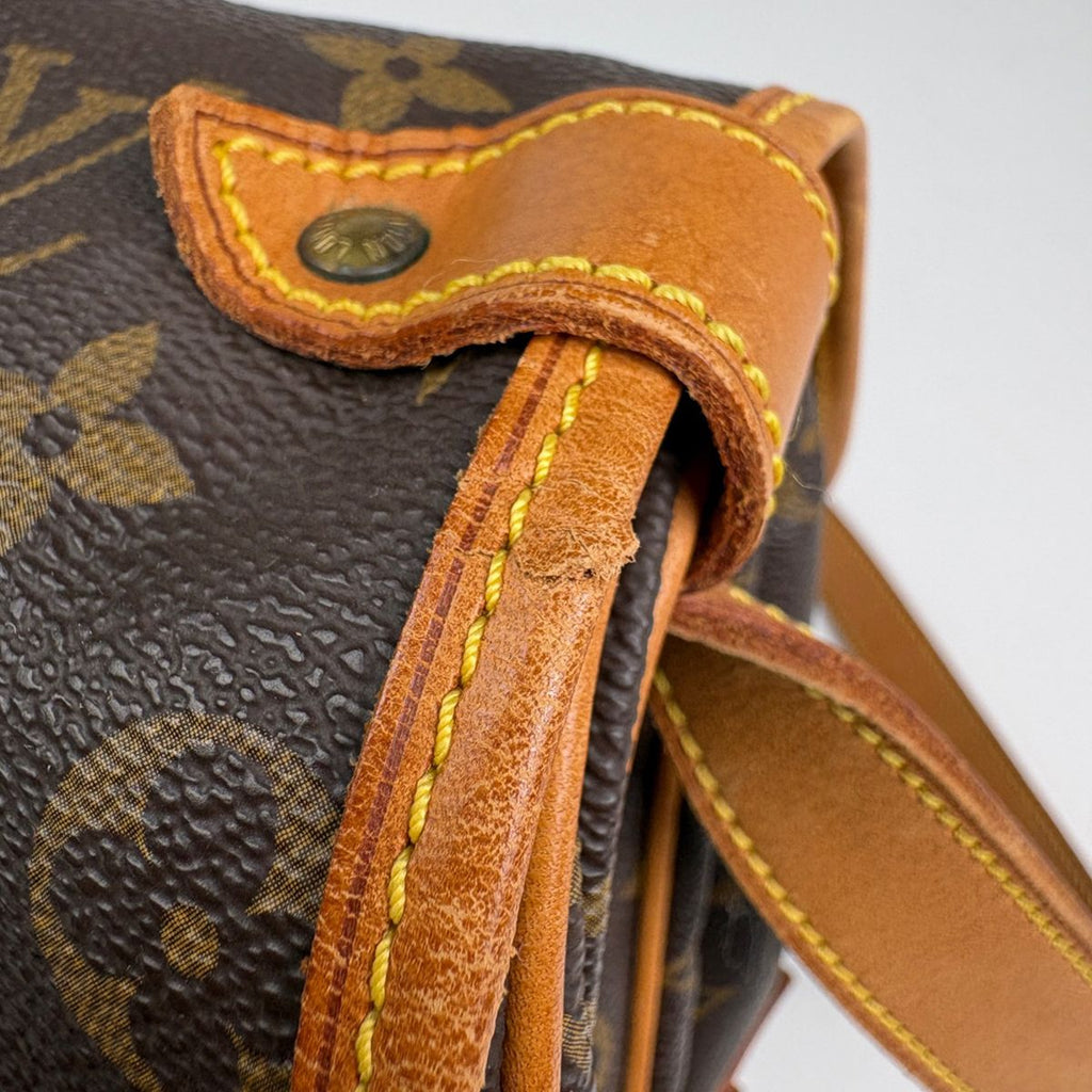 Louis Vuitton Saumur 35 Crossbody Shoulder Bag Monogram Brown — view 7
