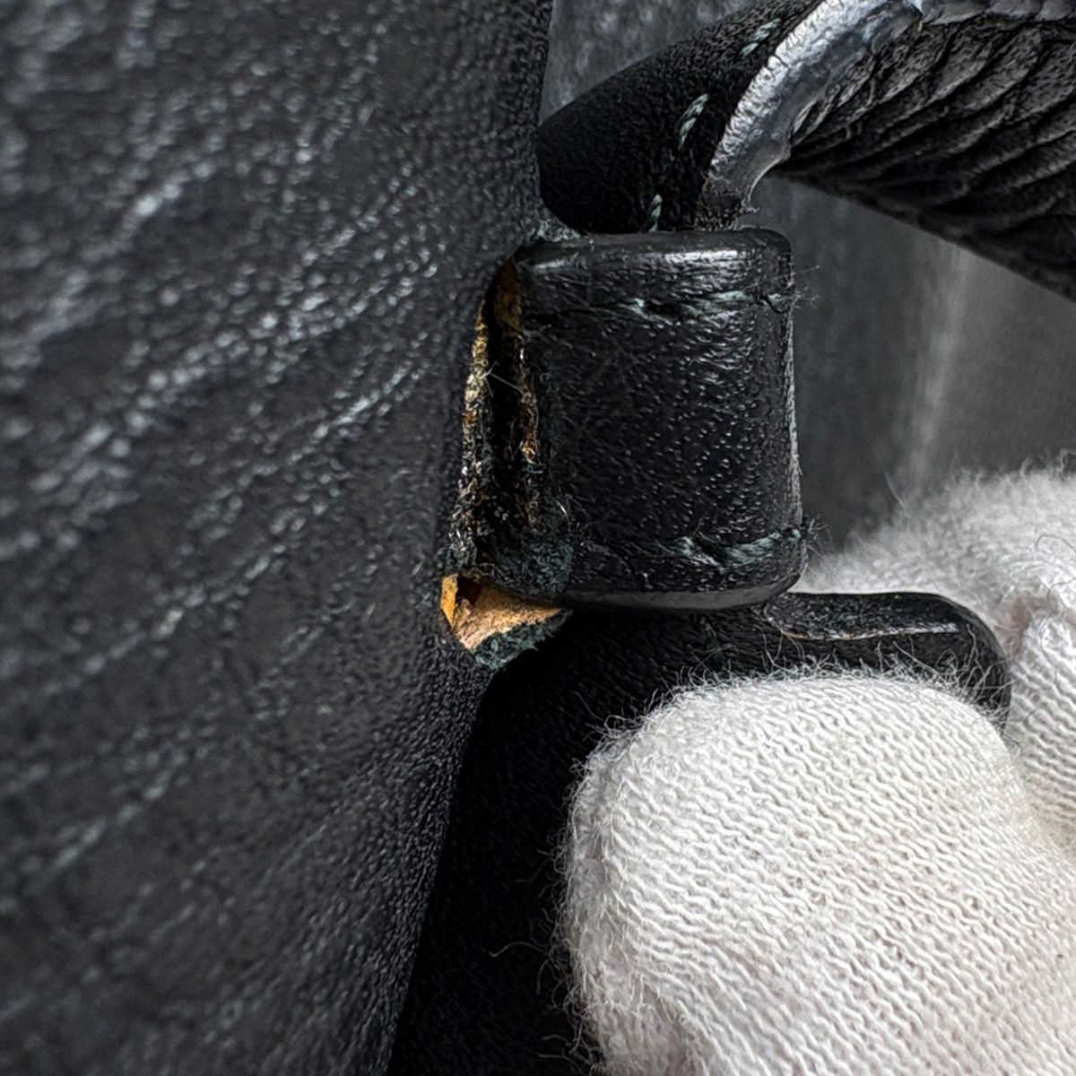 Loewe Heritage Small Tote Logo Leather Black — view 6