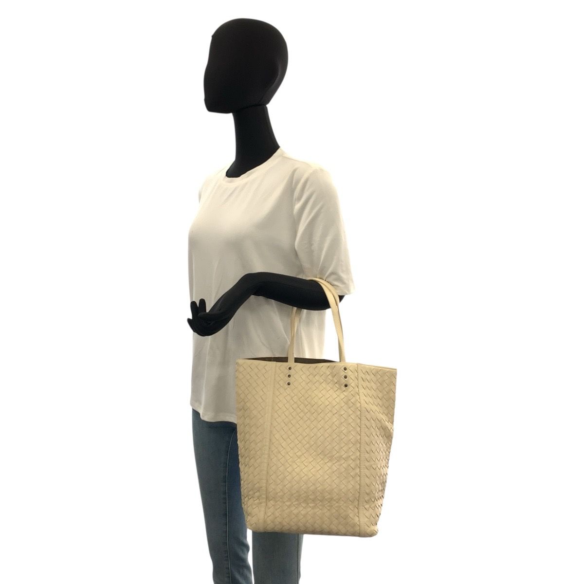 Bottega Veneta Intrecciato Ivory Leather Tote — view 6