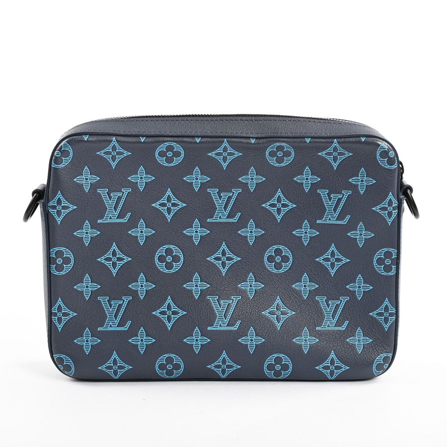 Louis Vuitton Shoulder Bag Trio — view 3
