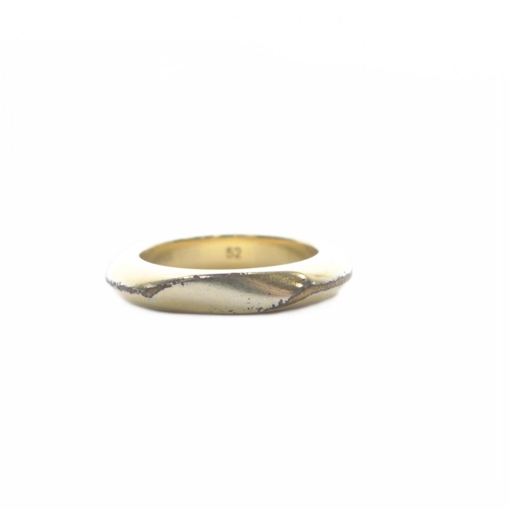 Celine Triangle Ring Gold — view 4