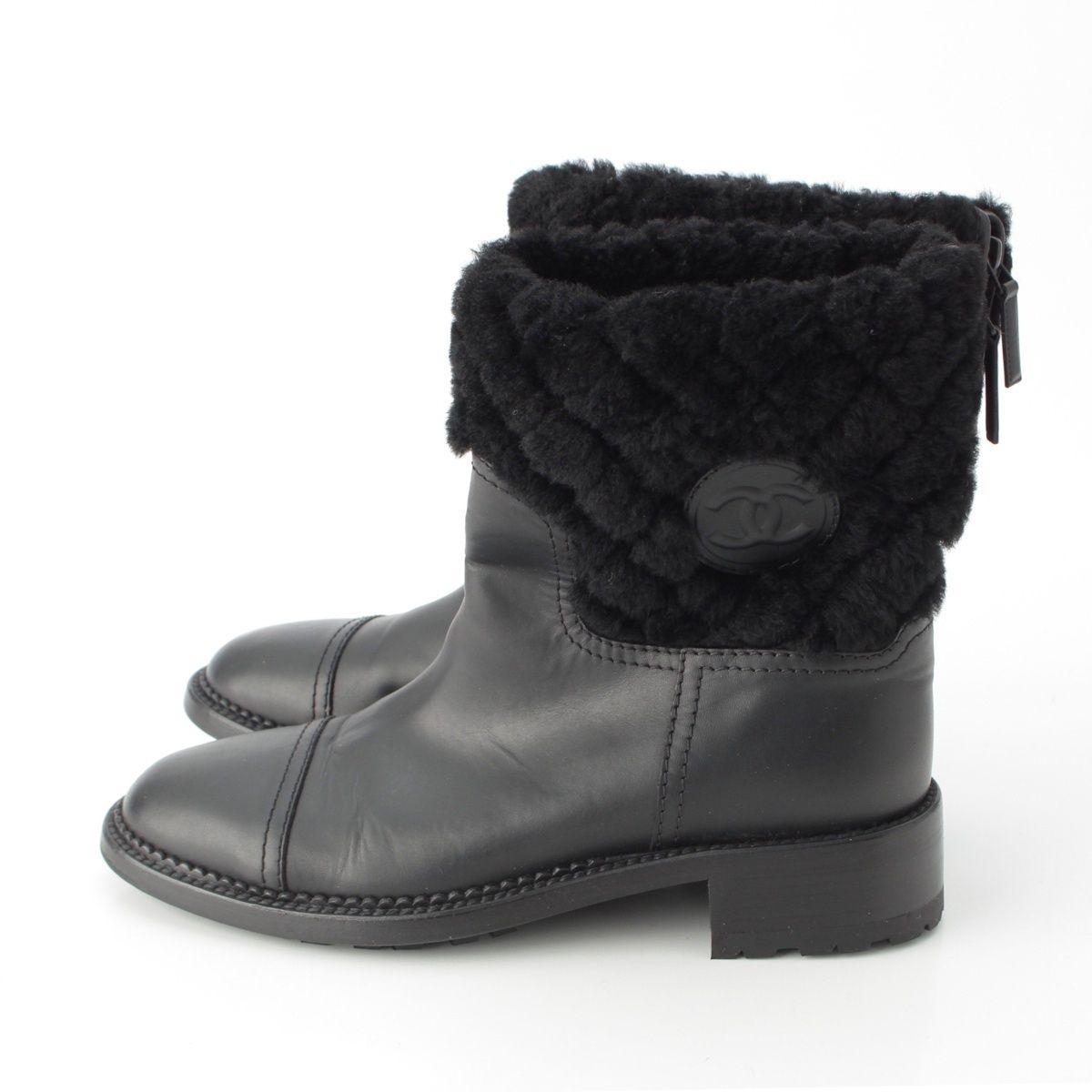 Chanel Leather CC Logo Shearling Quilted Back Zip Boots Shoes Black 39 — view 3