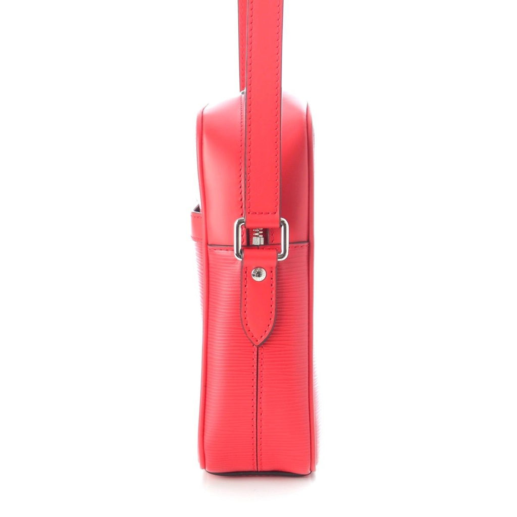 Louis Vuitton Supreme Danube PM Epi Logo Shoulder Bag Red — view 3