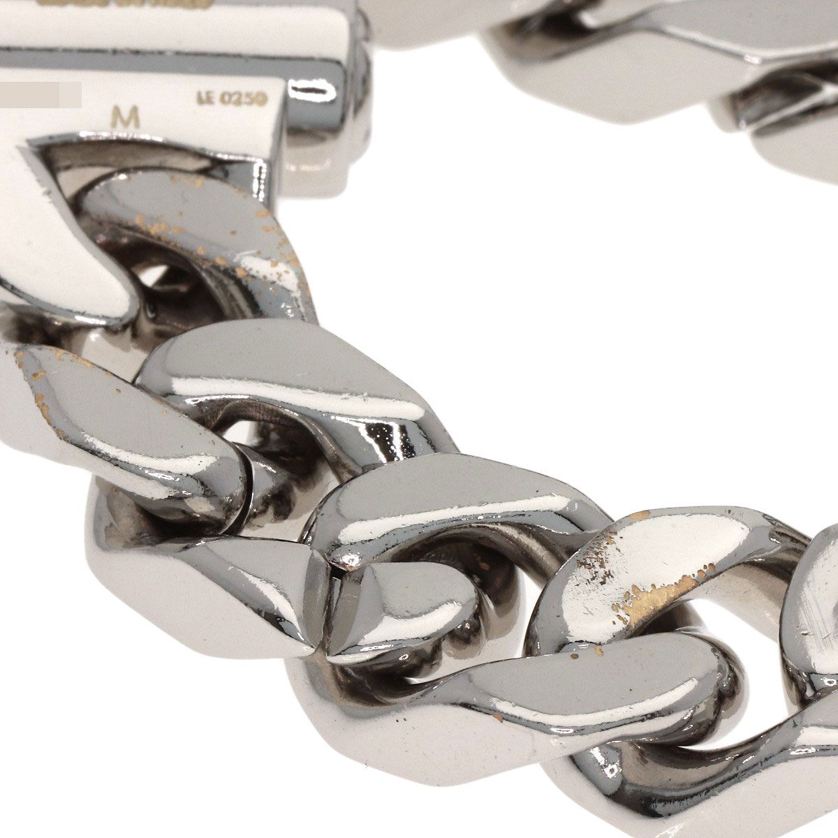 Louis Vuitton LV Chain Links M Bracelet Metal — view 6