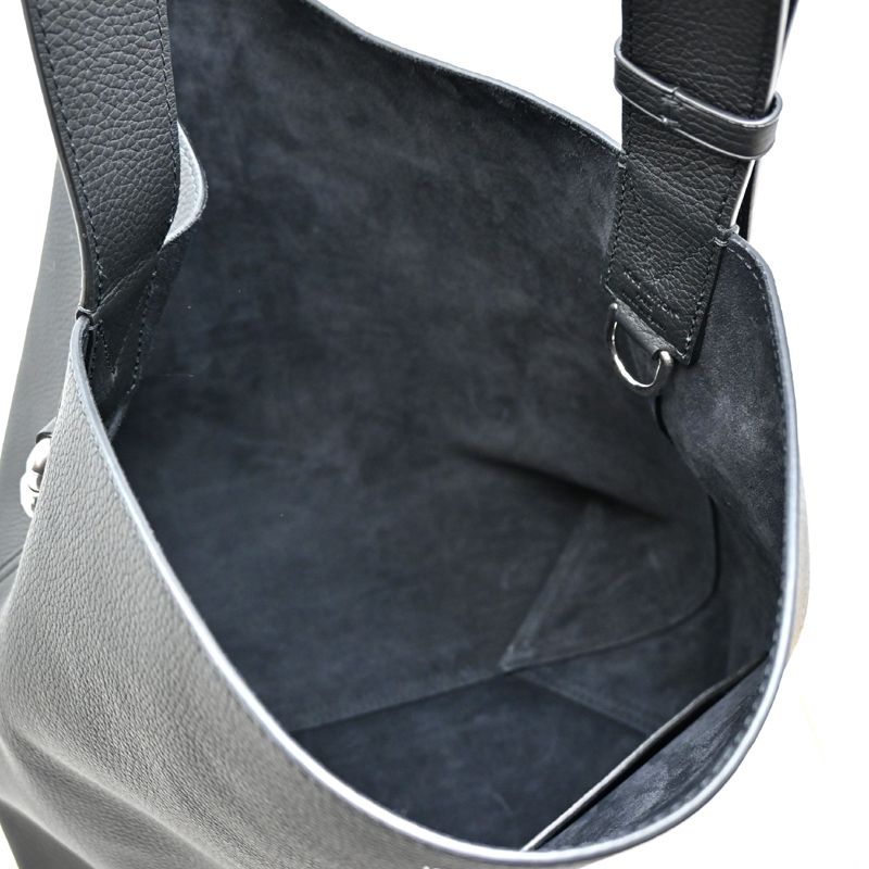 Louis Vuitton Tote Leather Black — view 6