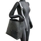 Louis Vuitton Tote Leather Black — view 9