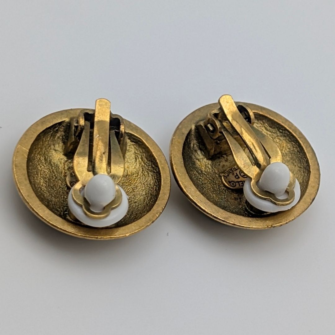 Chanel Earrings CC Logo Round Gold Vintage — view 7