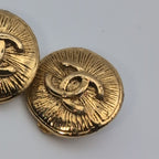 Chanel Earrings CC Logo Round Gold Vintage — view 4