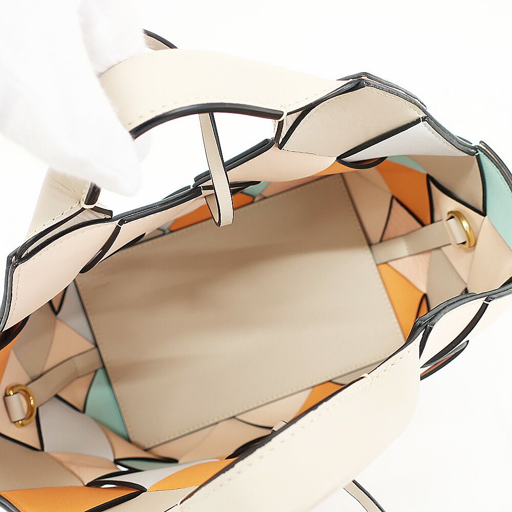 Loewe Woven Basket 2-Way Shoulder Bag Multicolor Gold — view 6