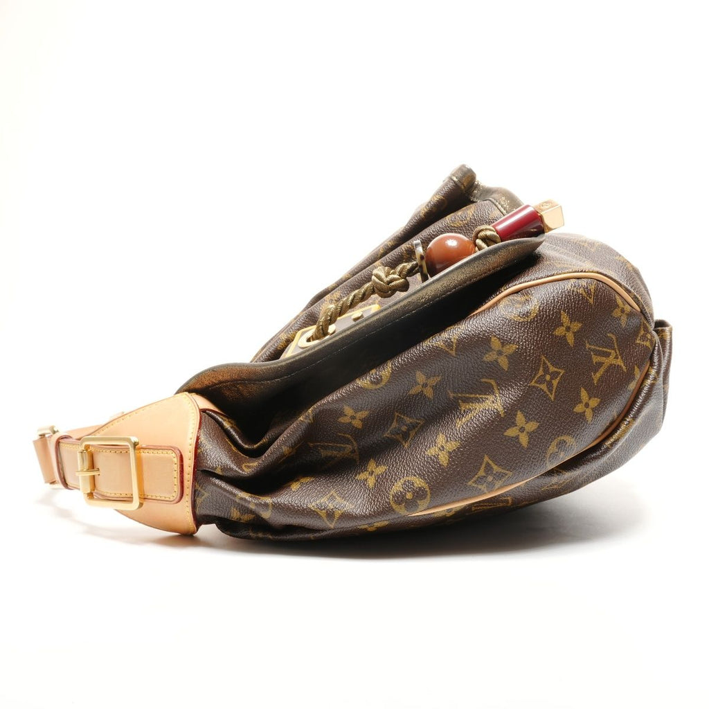 Louis Vuitton Shoulder Bag Kalahari GM Monogram — view 4