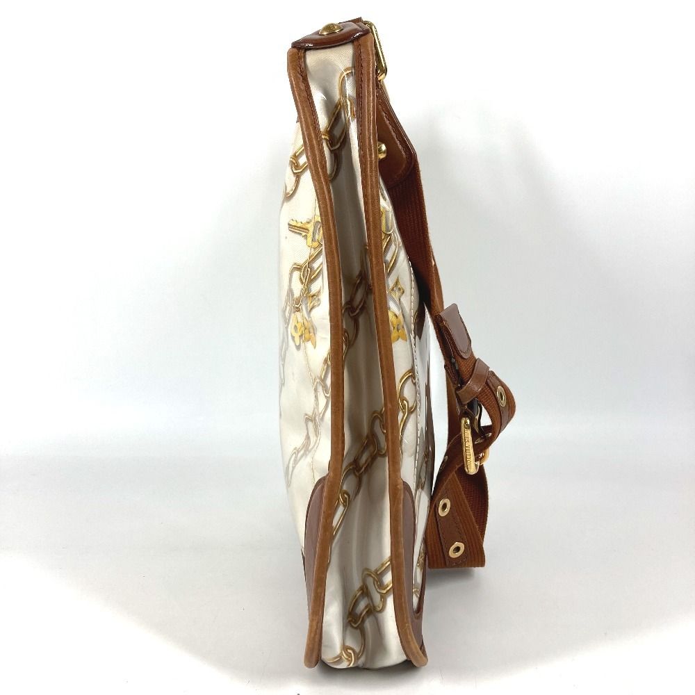 Louis Vuitton Shoulder Bag Musette Vinyl Leather White — view 4
