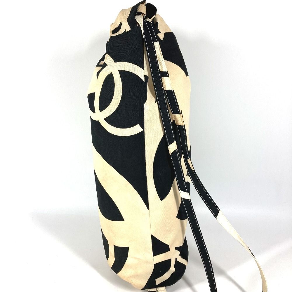 Chanel Shoulder Bag CC Logo Drawstring Cotton White — view 4