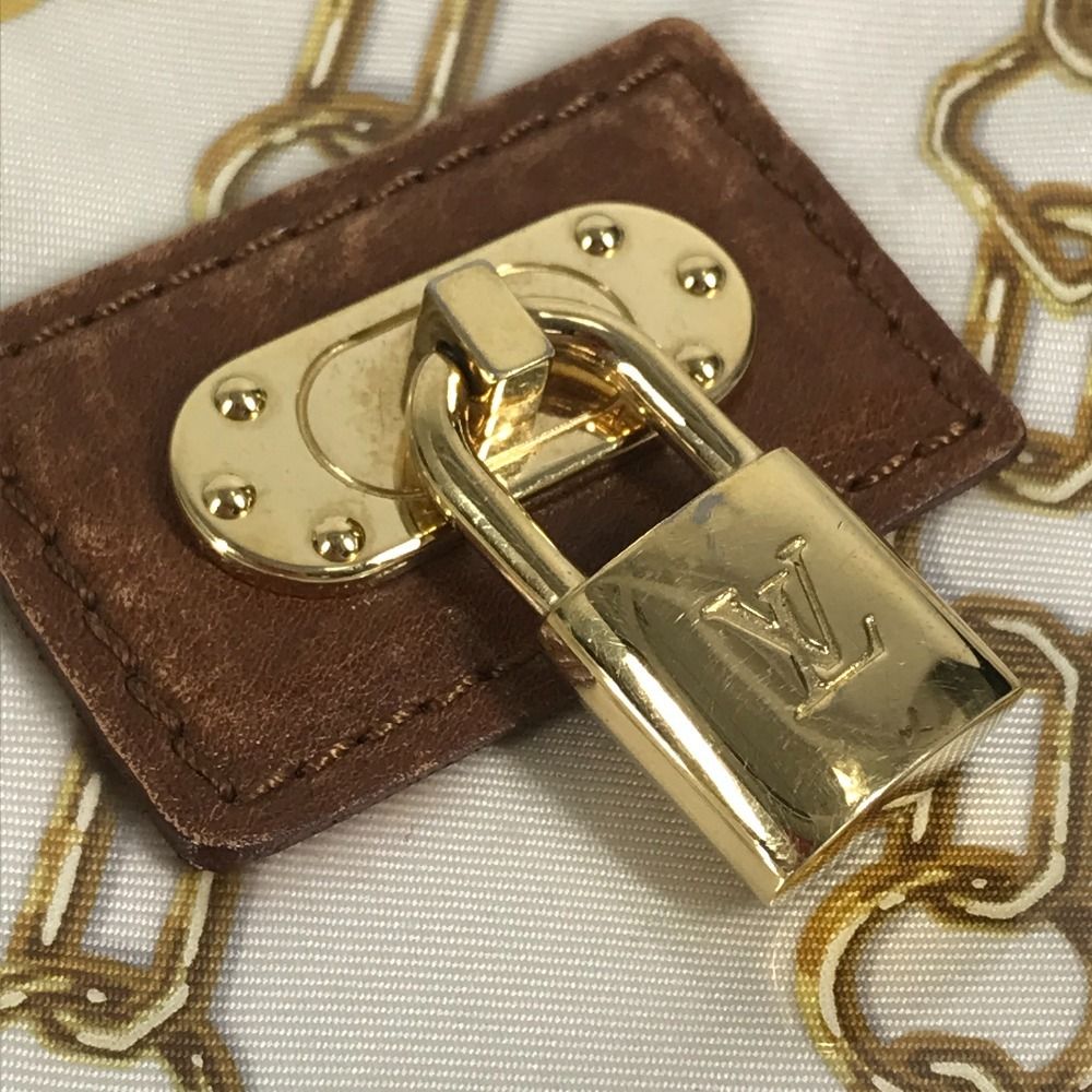 Louis Vuitton Shoulder Bag Pochette Vinyl Leather White — view 6