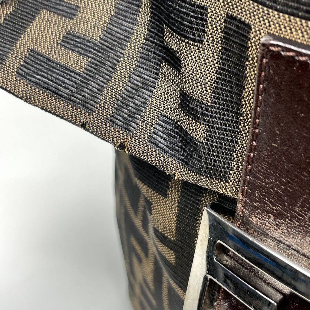 Fendi Zucca Pattern Shoulder Bag Canvas Brown — view 4