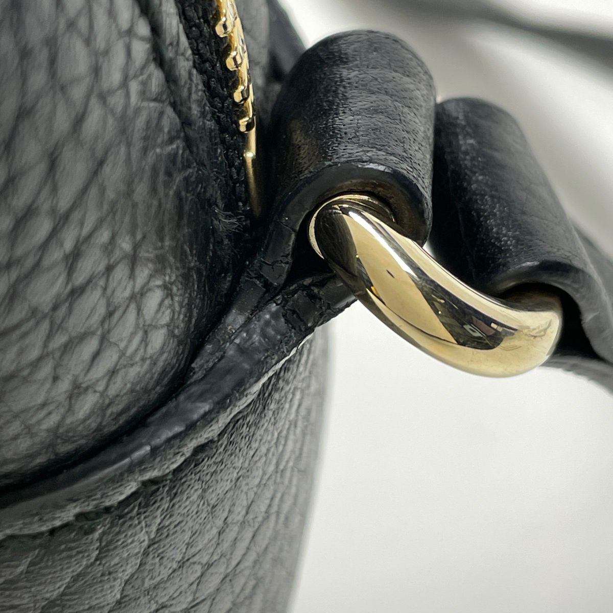 Gucci Soho Shoulder Bag Fringe Interlocking Leather Black — view 5