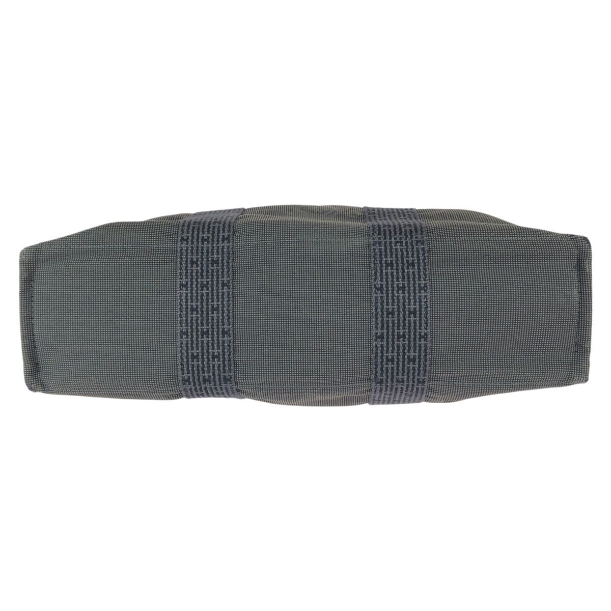Hermes Her Line MM Gray Silver Canvas Tote — view 9