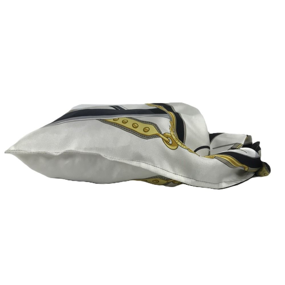 Hermes Handbag Tiash Furoshiki PM Silk White — view 5