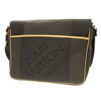 Louis Vuitton Damier Geant Petit Messager Shoulder Bag — view 2