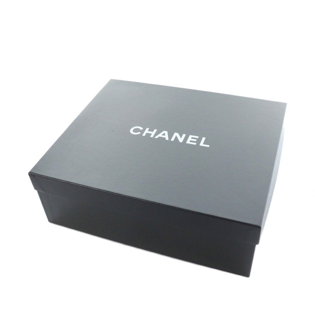 Chanel Booty Boots Quilted Bicolor Leather 35.5 Beige — view 8