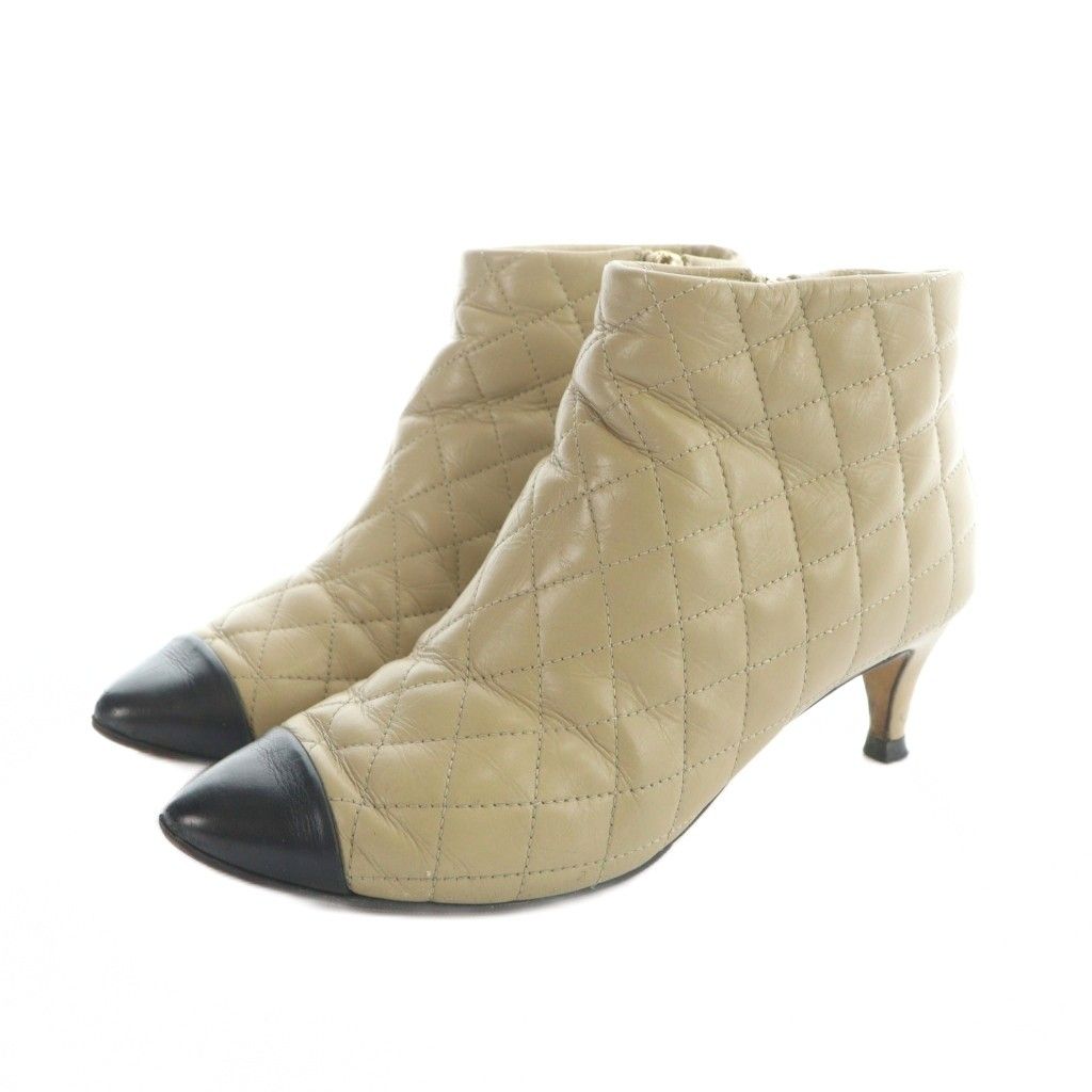 Chanel Booty Boots Quilted Bicolor Leather 35.5 Beige — view 2