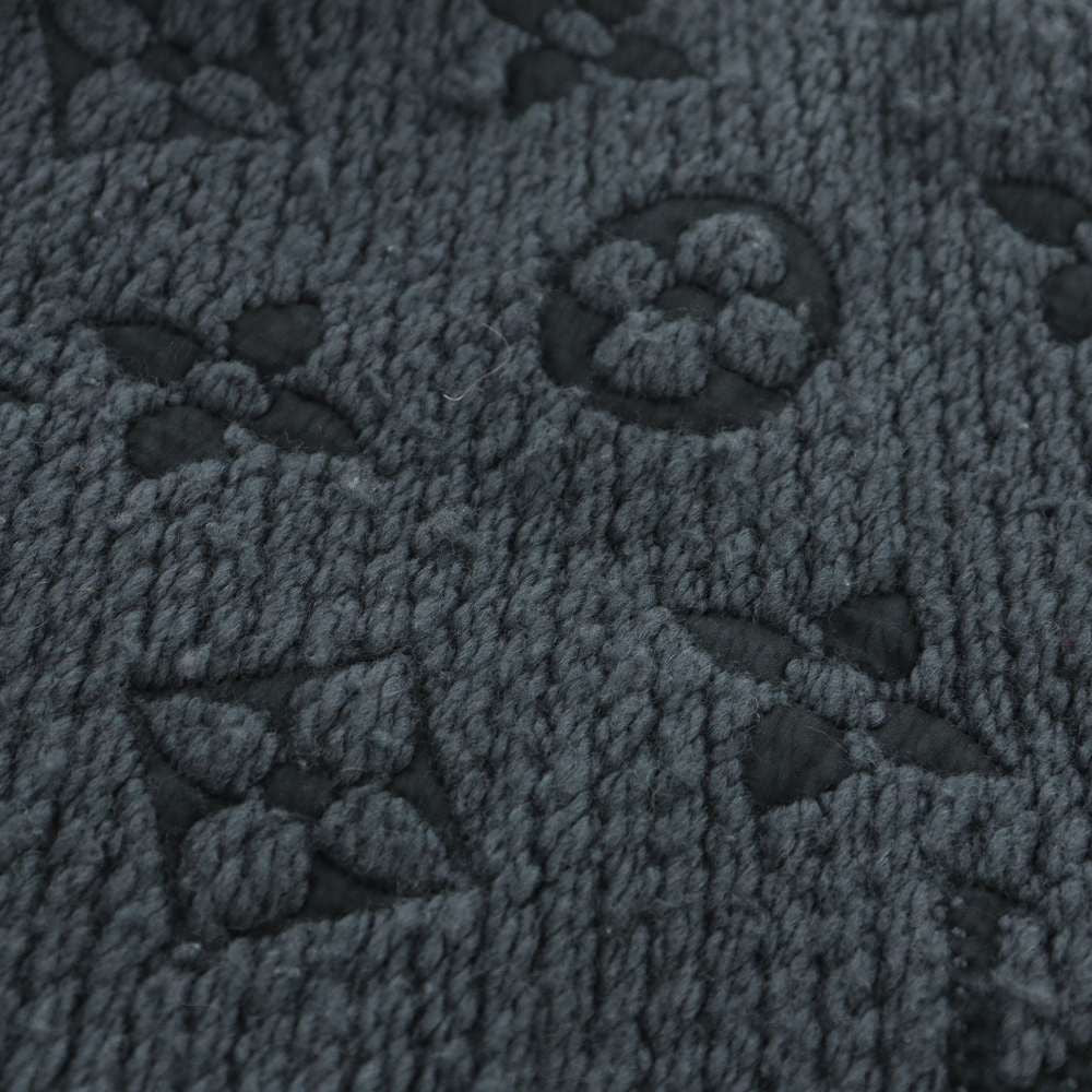 Louis Vuitton Logomania Scarf Shawl Animal Pattern Silk Black, Gray — view 4