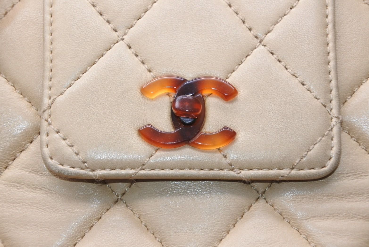 Chanel Chain Bag CC Logo Lambskin Beige Brown Tortoiseshell Pattern — view 5