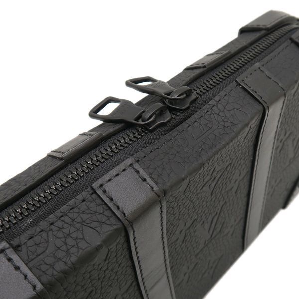 Louis Vuitton Soft Trunk Wallet — view 5