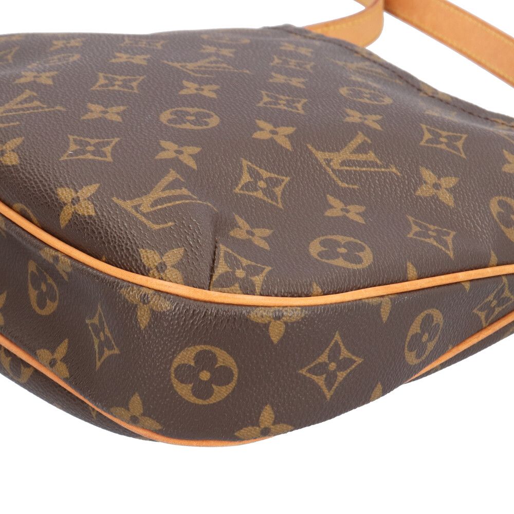 Louis Vuitton Odeon PM Monogram Shoulder Bag Canvas Brown — view 8