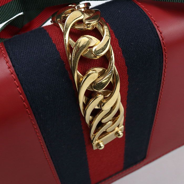 Gucci Sylvie Shoulder Bag Leather Red — view 6