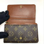 Louis Vuitton Bifold Wallet — view 5
