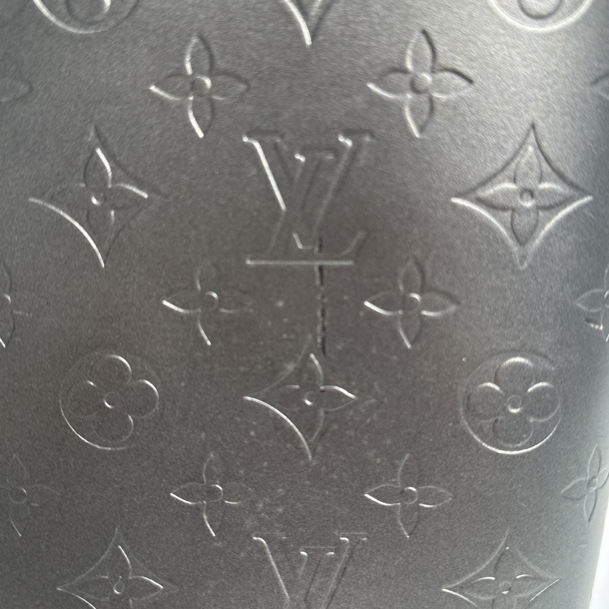 Louis Vuitton Monogram Matte Handbag Stockton Noir — view 9