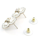Chanel Earrings CC Logo Clover Motif a Imitation Pearl — view 2