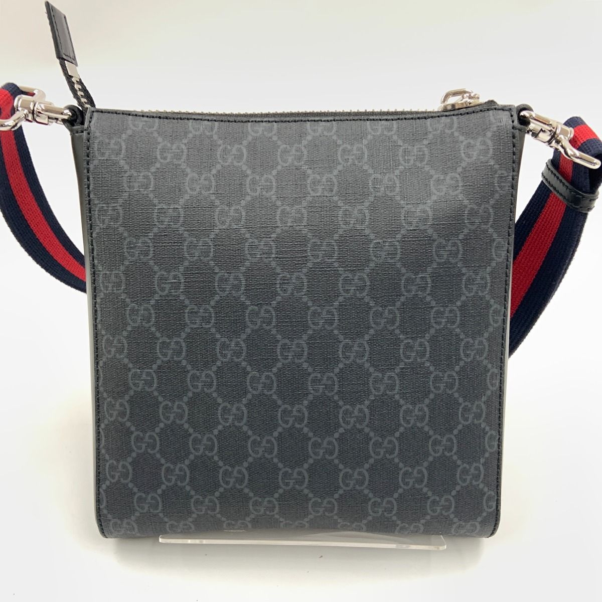 Gucci GG Supreme Small Messenger Bag Black — view 2