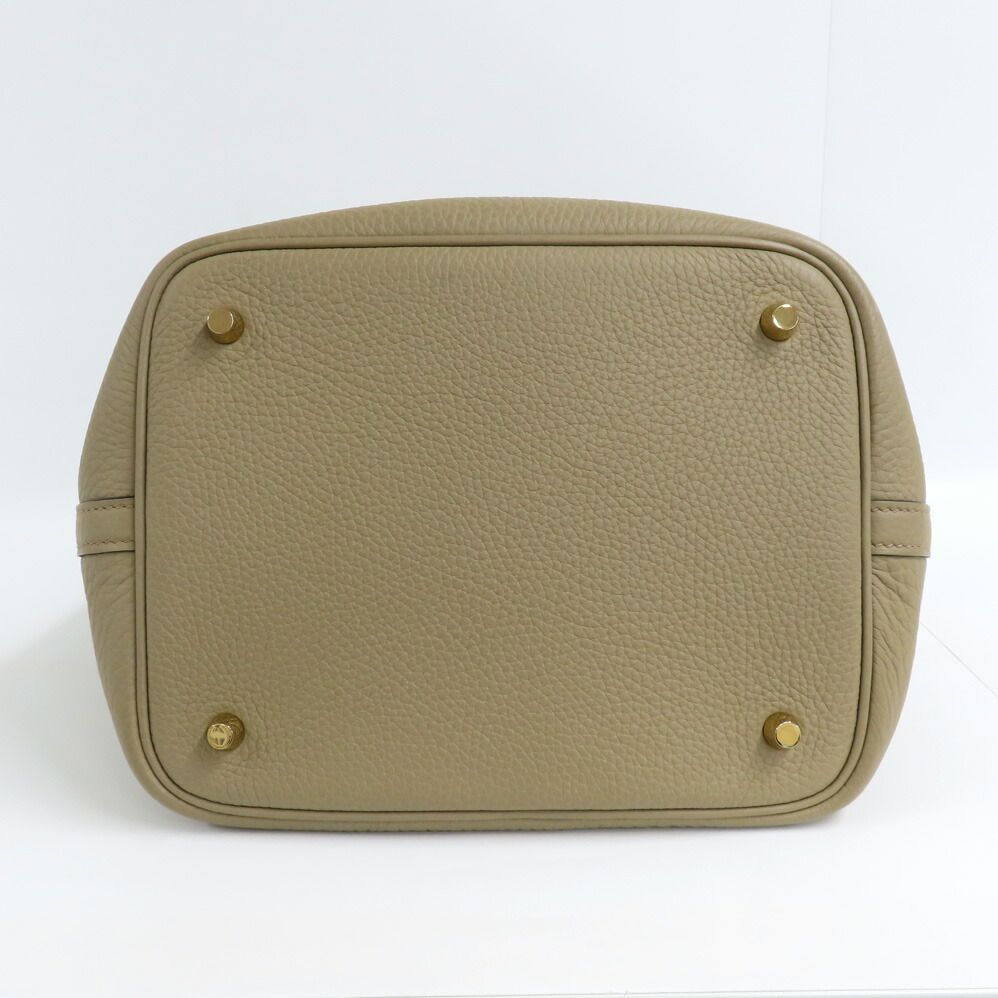 Hermes Picotin Lock MM 22 Beige Marfa Taurillon Clemence Gold Handbag — view 5