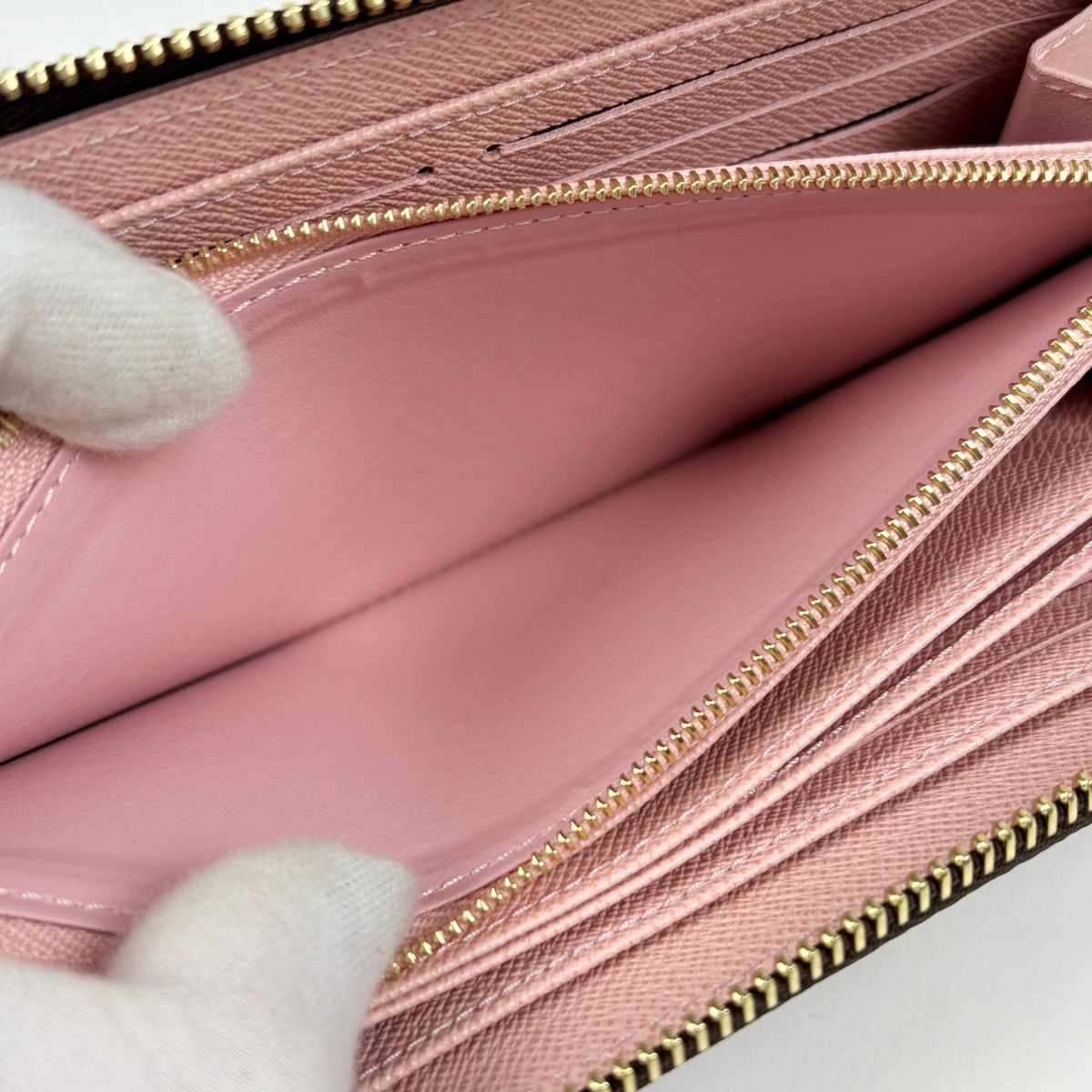 Louis Vuitton Zippy Wallet Round Zip Monogram Brown Rose Velours — view 5
