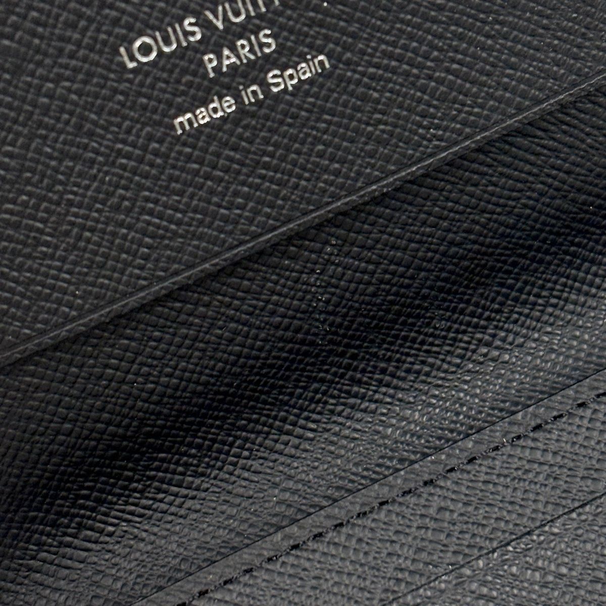 Louis Vuitton Business Card Holder Case Damier — view 4