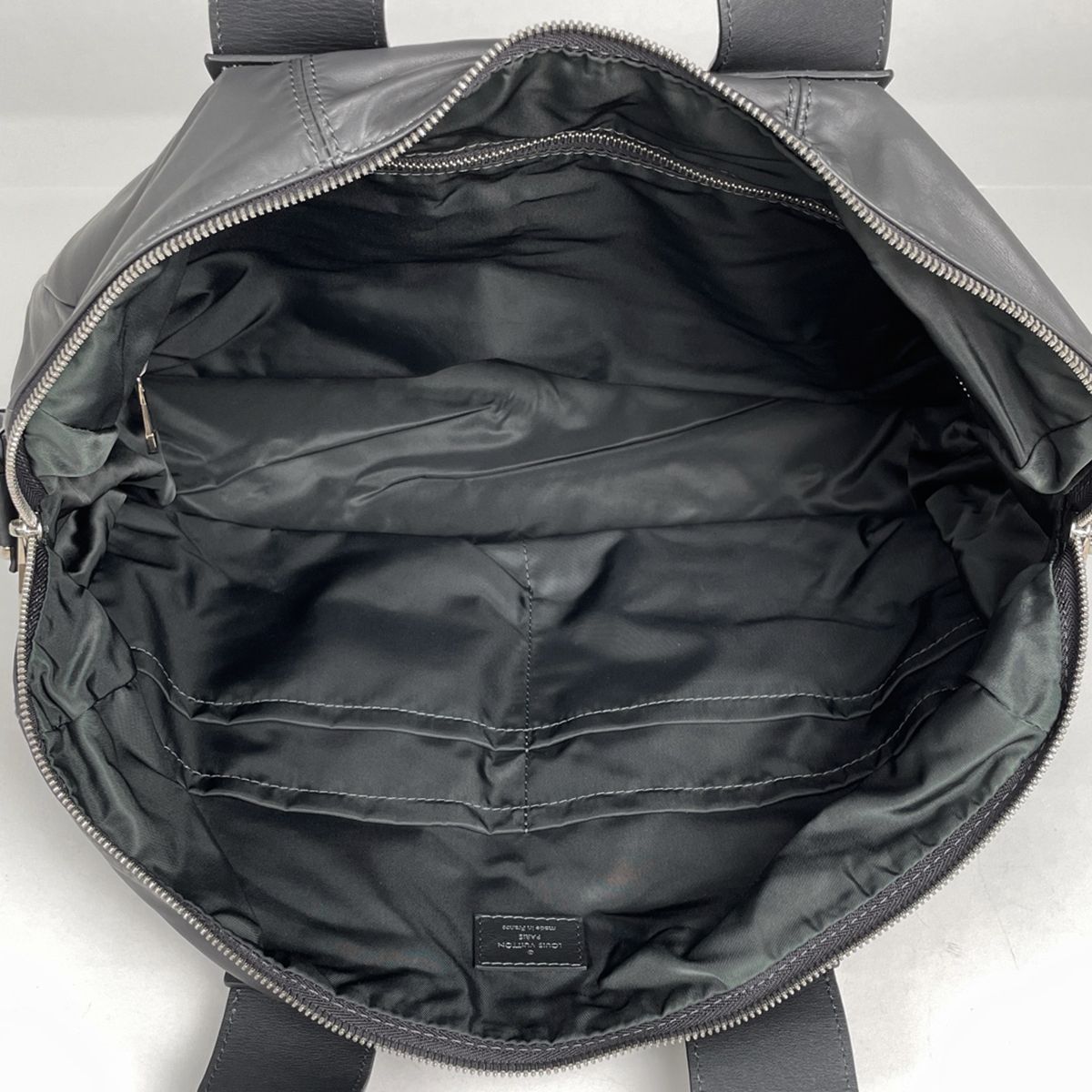 Louis Vuitton Star PM Shoulder Bag Asphalt Gray — view 8