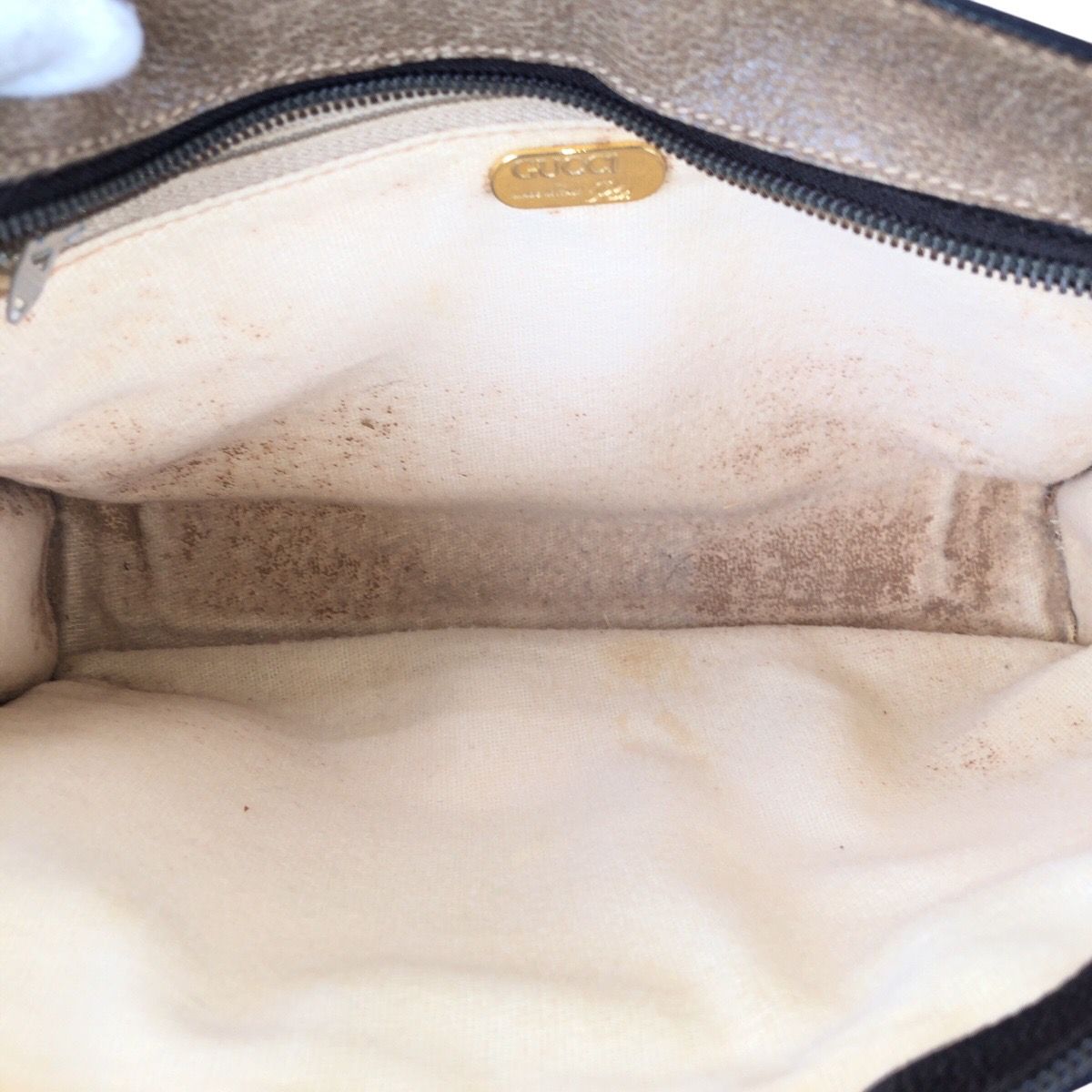 Gucci Vintage Plus Beige Brown Gold GG Supreme Canvas Clutch — view 8