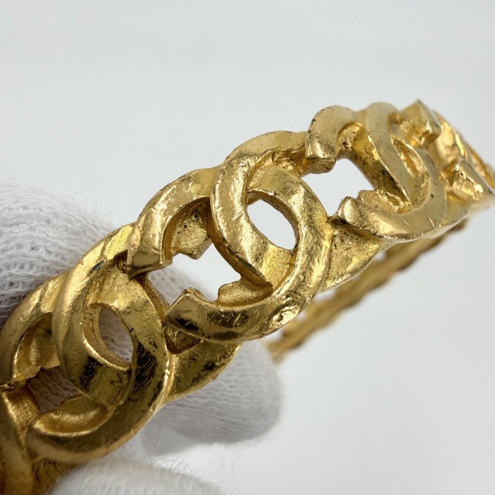 Chanel Bangle Bracelet CC Logo Coco Vintage Gold — view 6