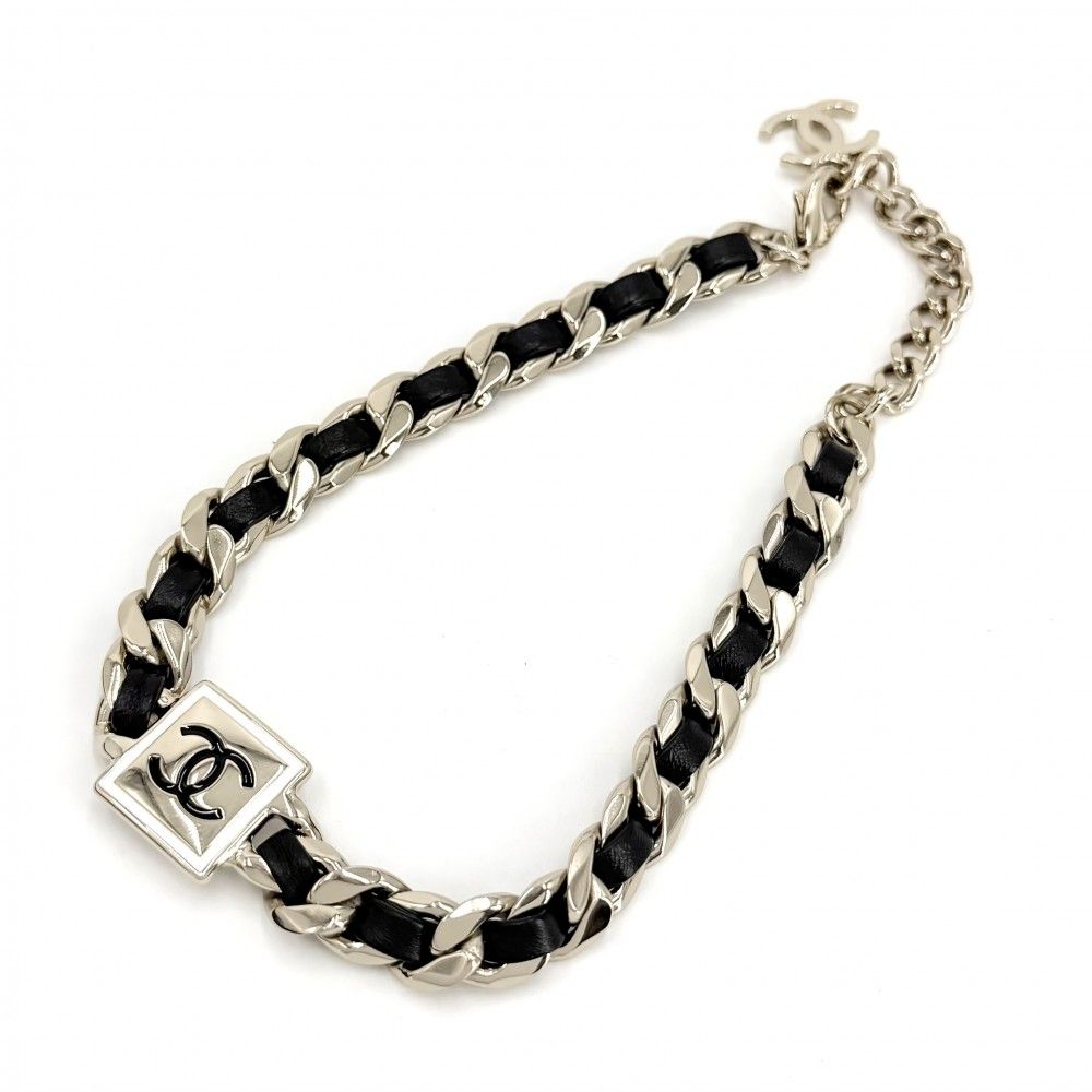 Chanel Choker CC Logo Chain Necklace with Adjuster Star Gold X Black — view 5