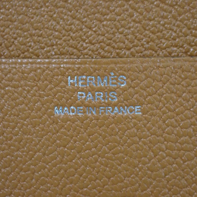 Hermes in the Loop Wink Coin Case Leather Caramel Mauve Brown — view 8