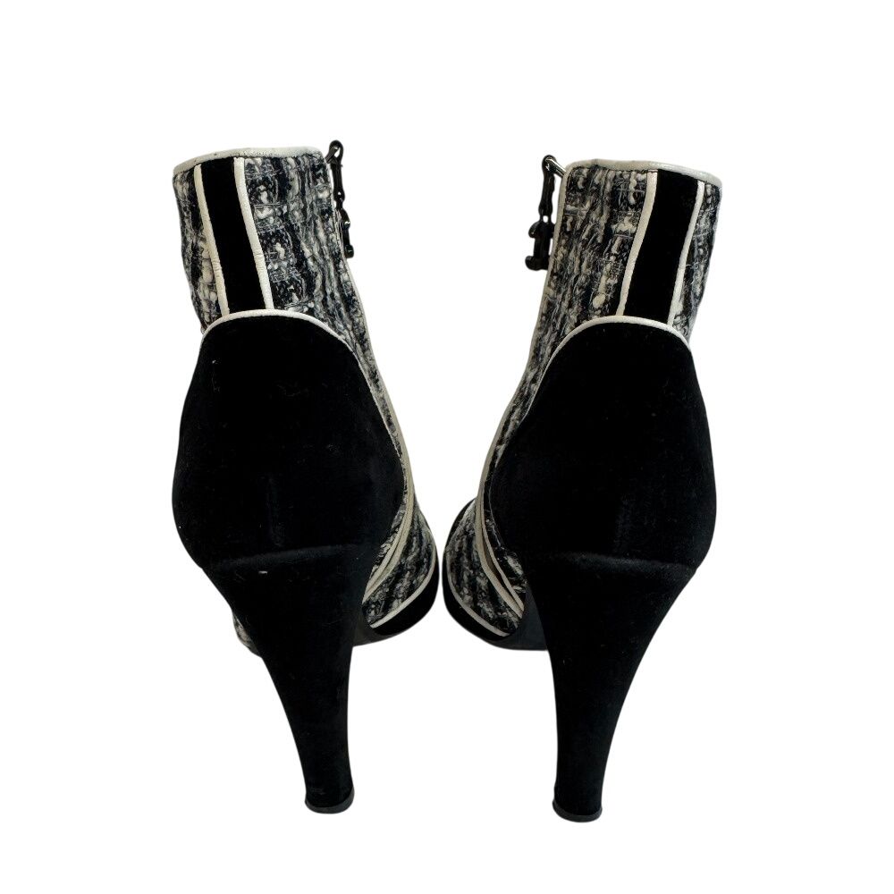 Chanel Short Boots Tweed — view 5