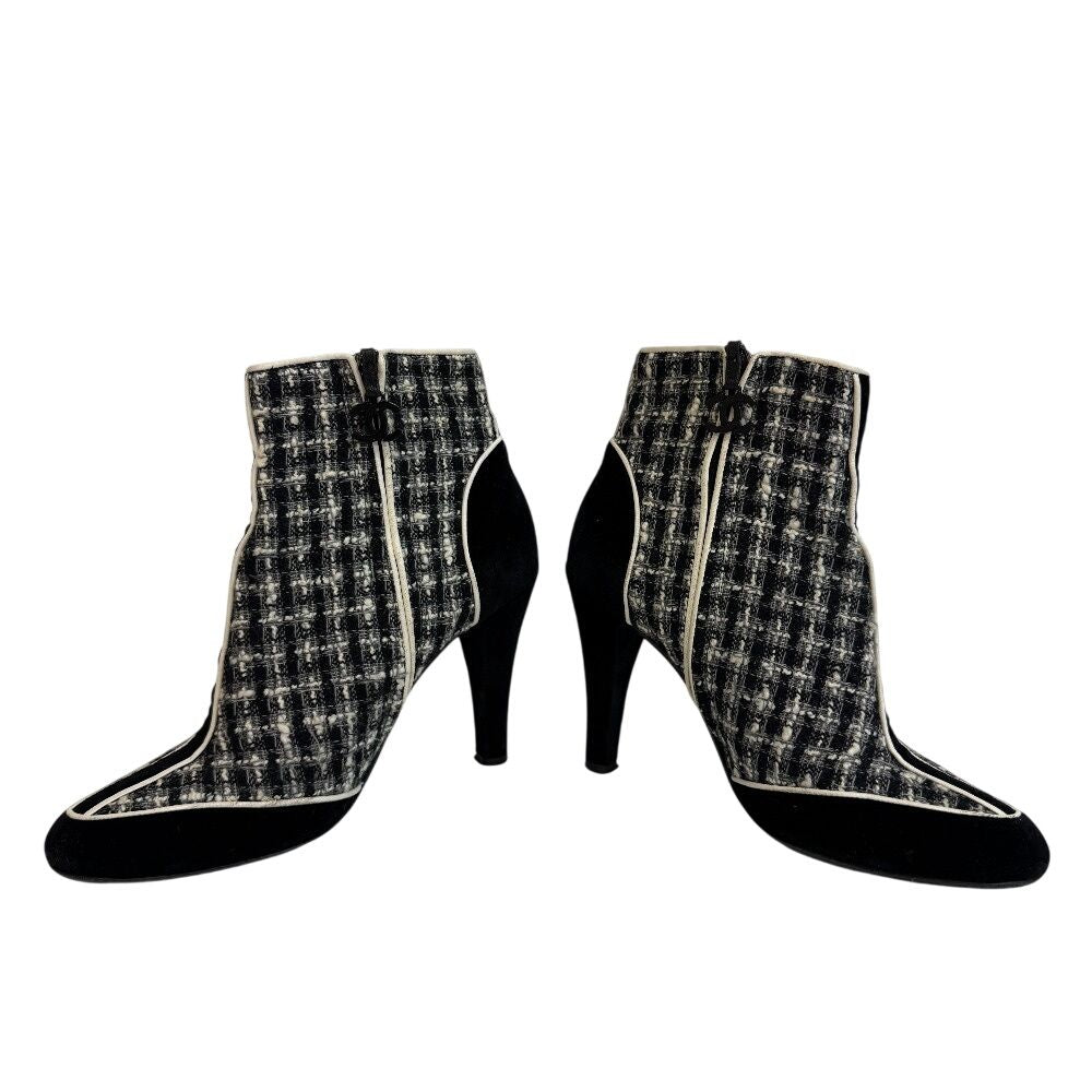 Chanel Short Boots Tweed — view 4