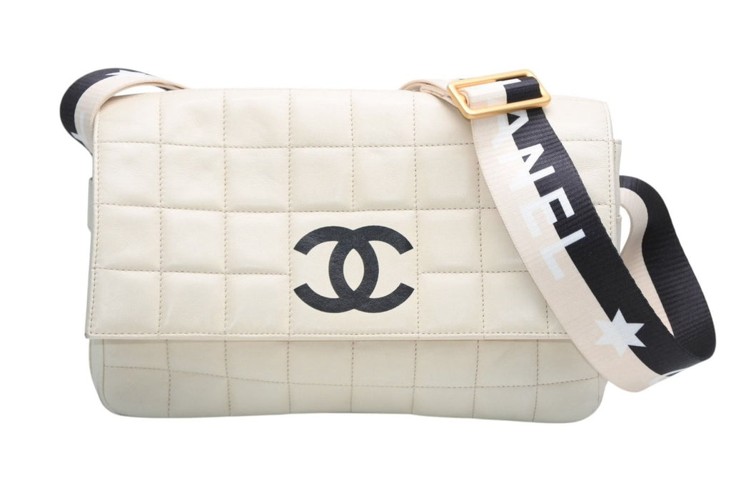 Chanel Choco Bar Shoulder Bag CC Logo Lambskin Quilted Ivory Gold
