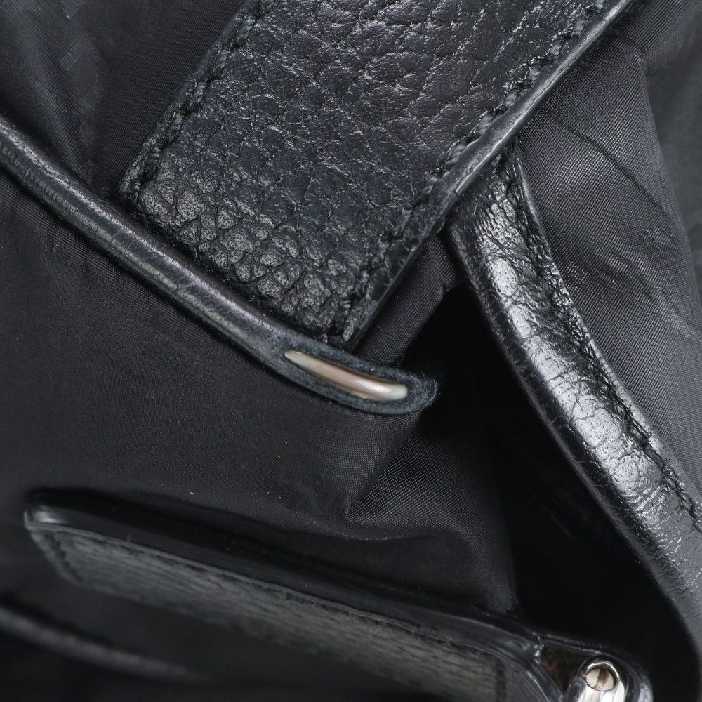 Gucci GG Nylon Leather Shoulder Bag Crossbody Messenger Black — view 9