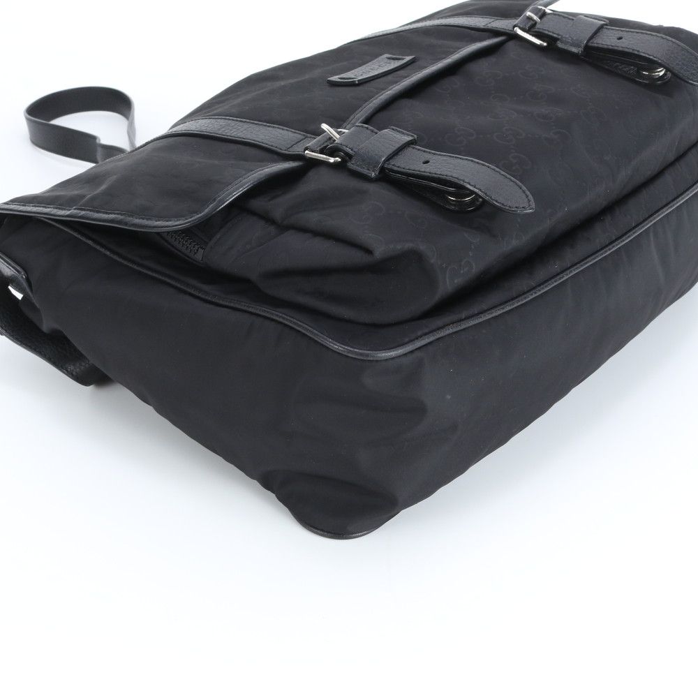 Gucci GG Nylon Leather Shoulder Bag Crossbody Messenger Black — view 4