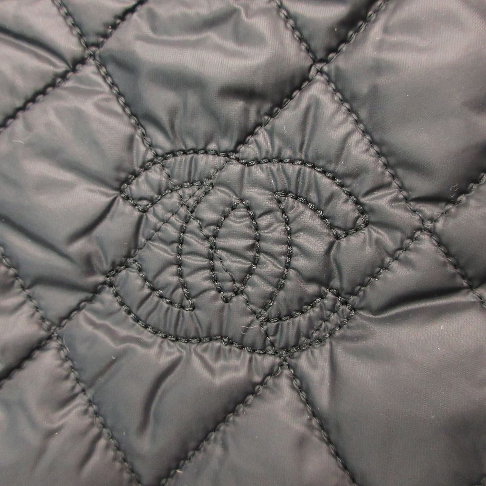Chanel CC Logo Quilted Patted Scarf Black — view 2