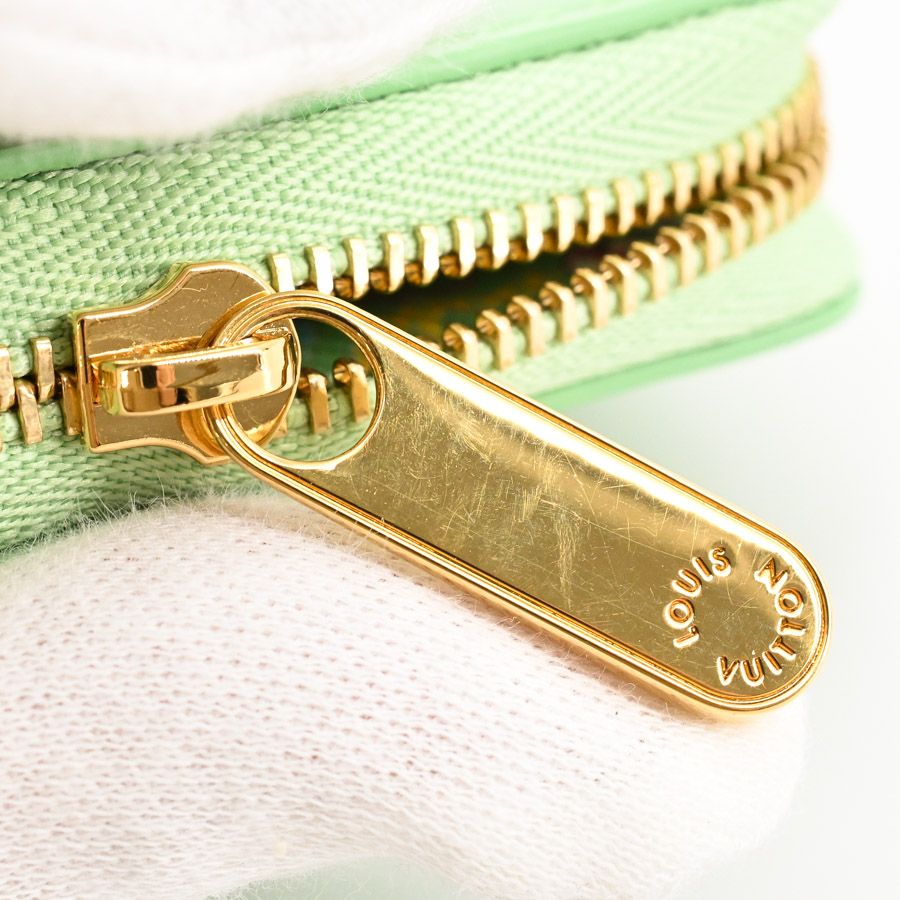 Louis Vuitton Coin Case Zippy Purse Green Gami Apple — view 6