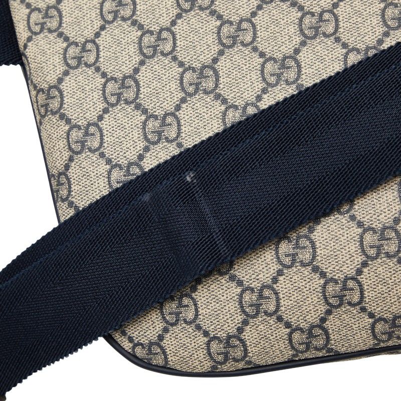 Gucci GG Supreme Belt Bag Beige Navy Leather — view 4