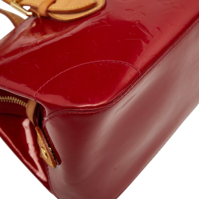 Louis Vuitton Monogram Vernis Rosewood Avenue Pomme D'amour Red Patent Handbag — view 5